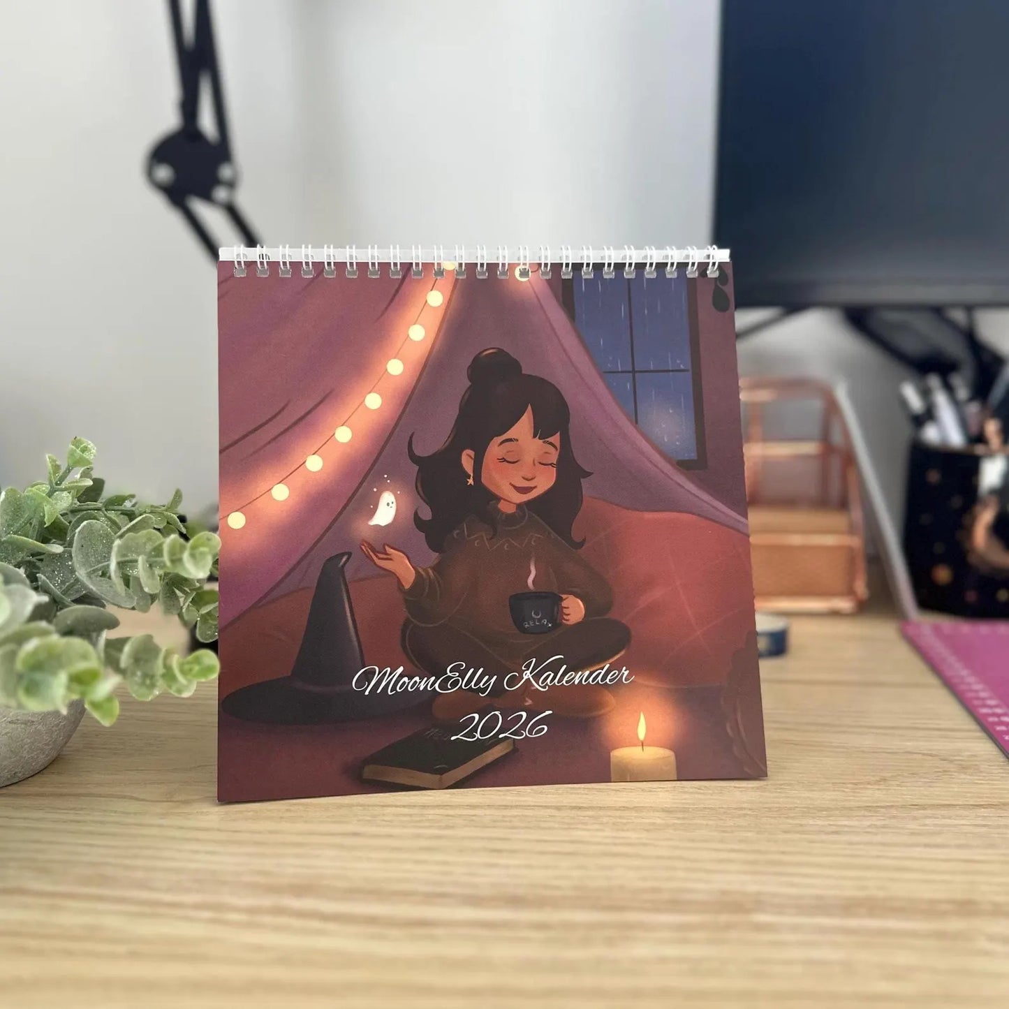 Tischkalender 2026 – MoonElly Illustrationen | Magischer Hexenkalender 20x20 cm