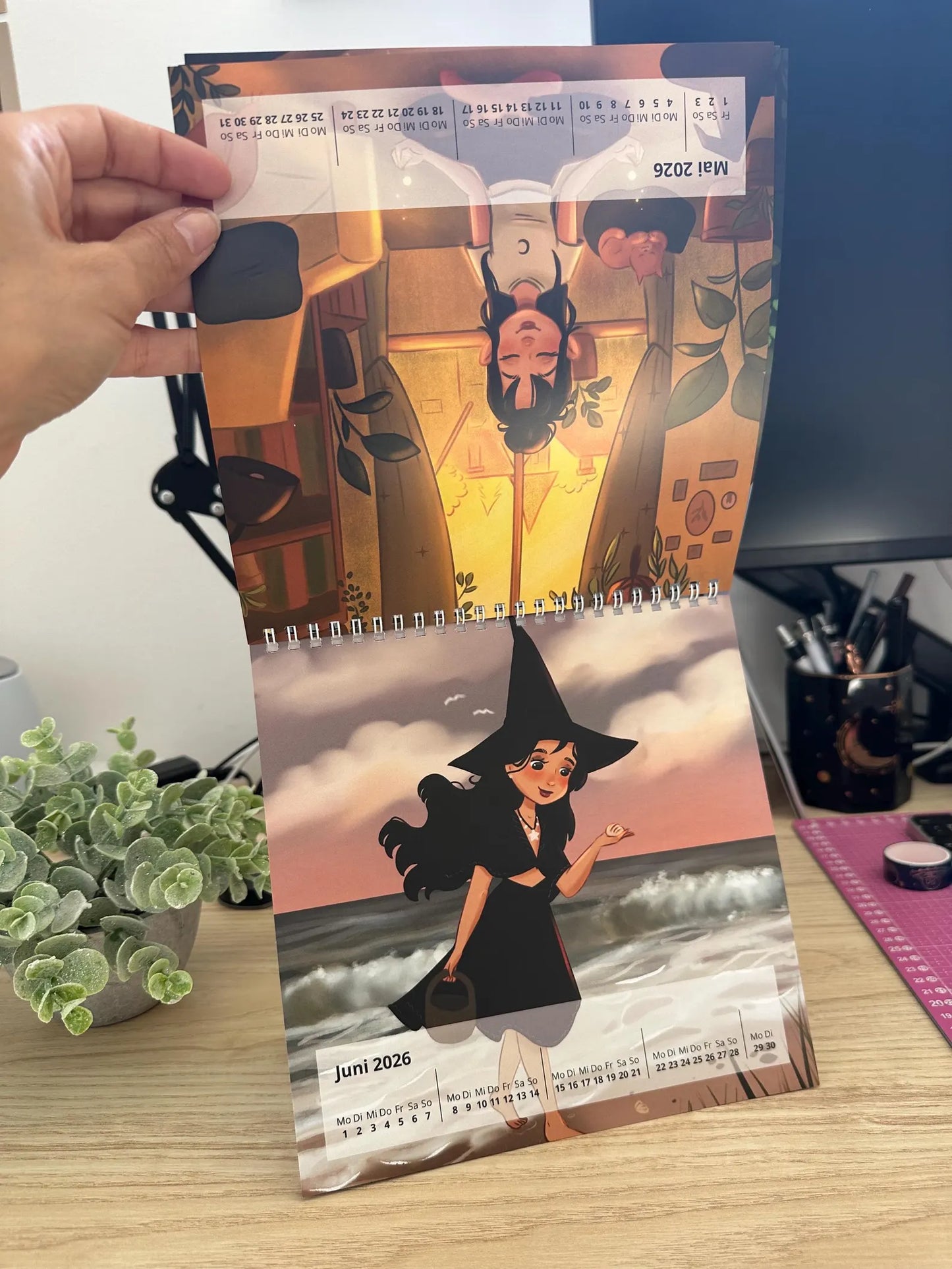 Tischkalender 2026 – MoonElly Illustrationen | Magischer Hexenkalender 20x20 cm