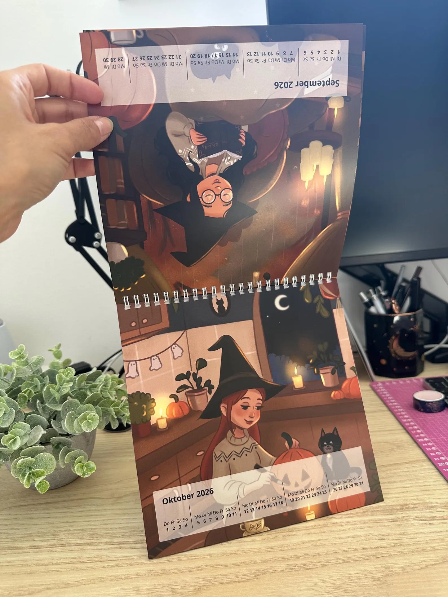 Tischkalender 2026 – MoonElly Illustrationen | Magischer Hexenkalender 20x20 cm