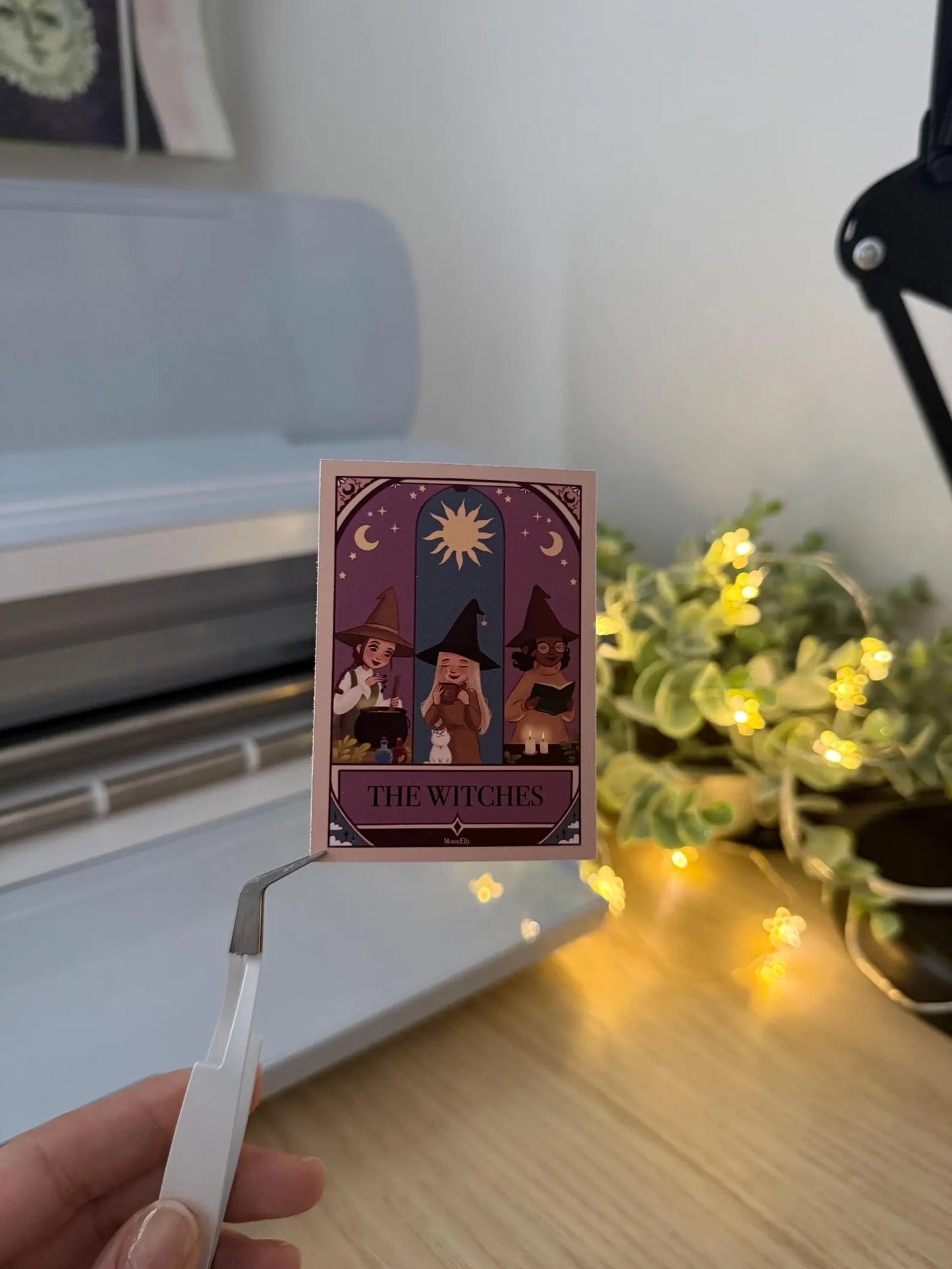 The Witches – Magischer Vinyl Sticker | Hexen, Mond & Zauber Tarot