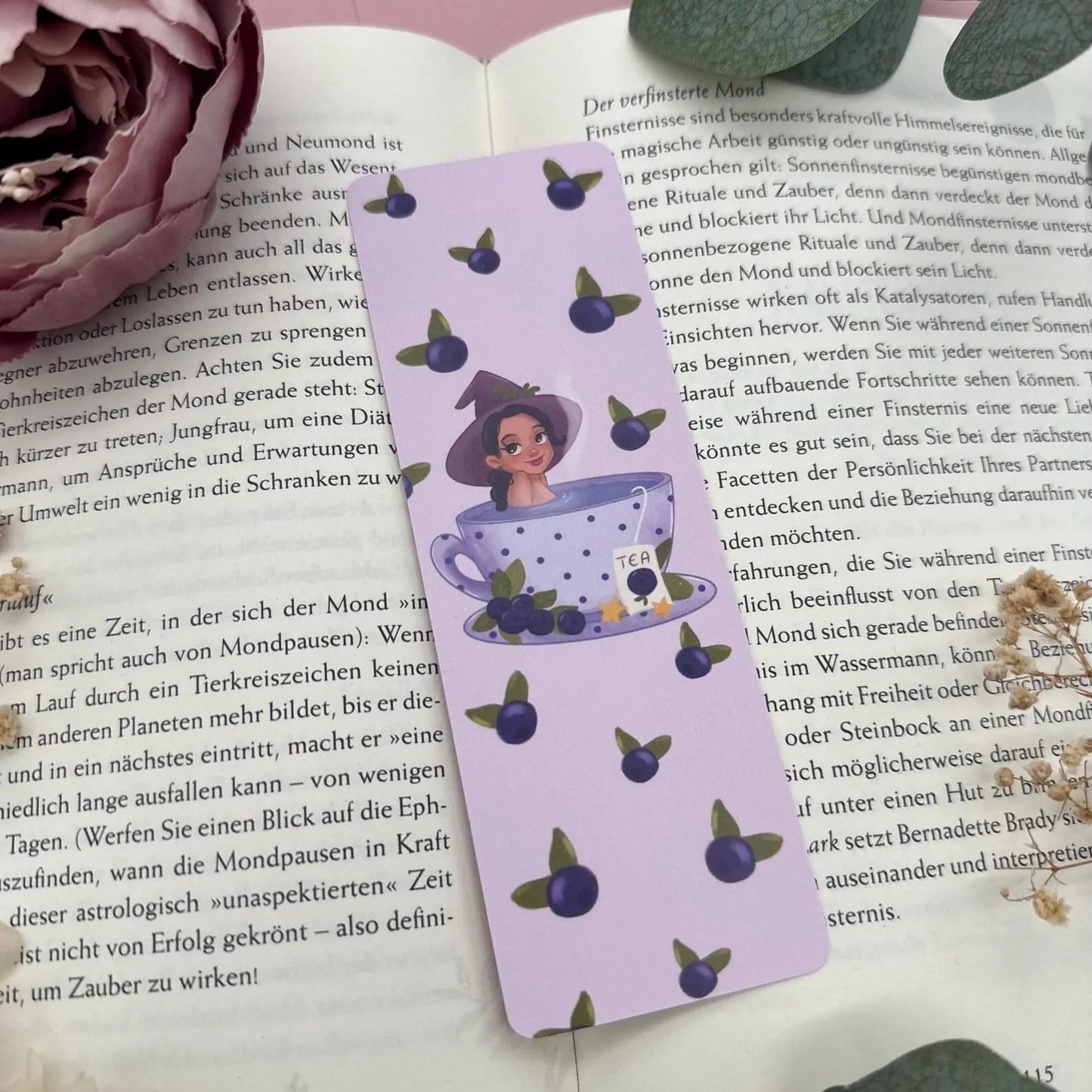 Lesezeichen Set- Teetasse Hexen mit Blaubeeren, Erdbeeren und Zitronen