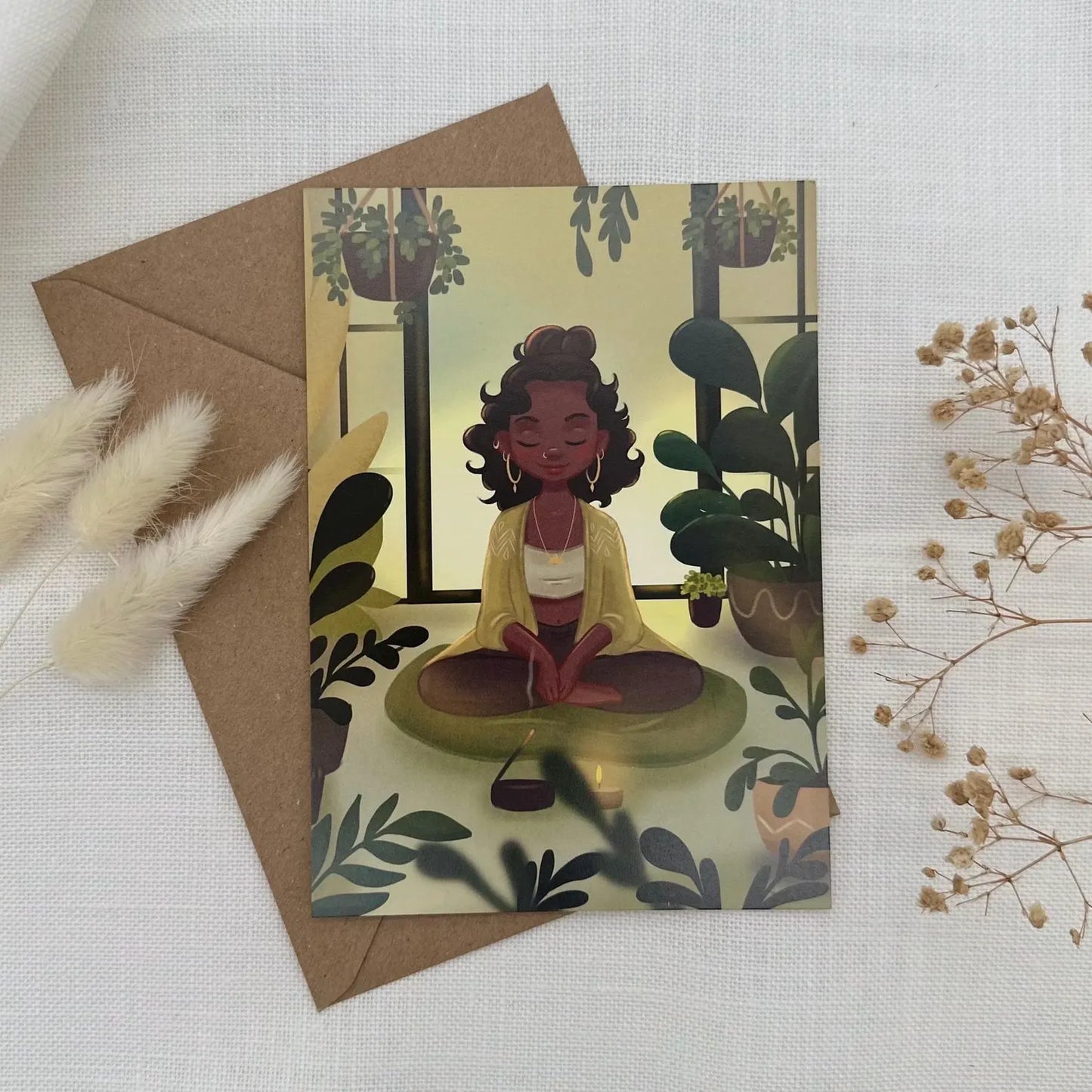 Postkarte Yoga mit Pflanzen  - Achtsamkeit auf der Matte im Urban Jungle Illustration DIN A6