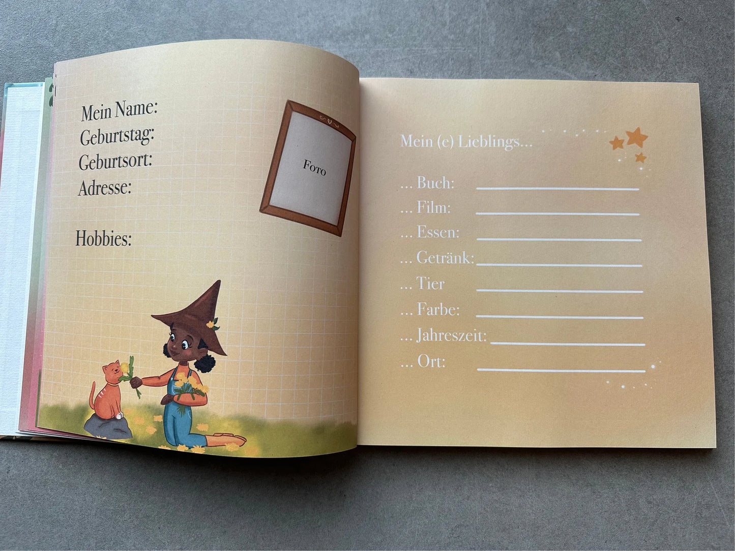 Freundebuch für Kindergarten und Schule- Magisches Hexenbuch mit Illustrationen