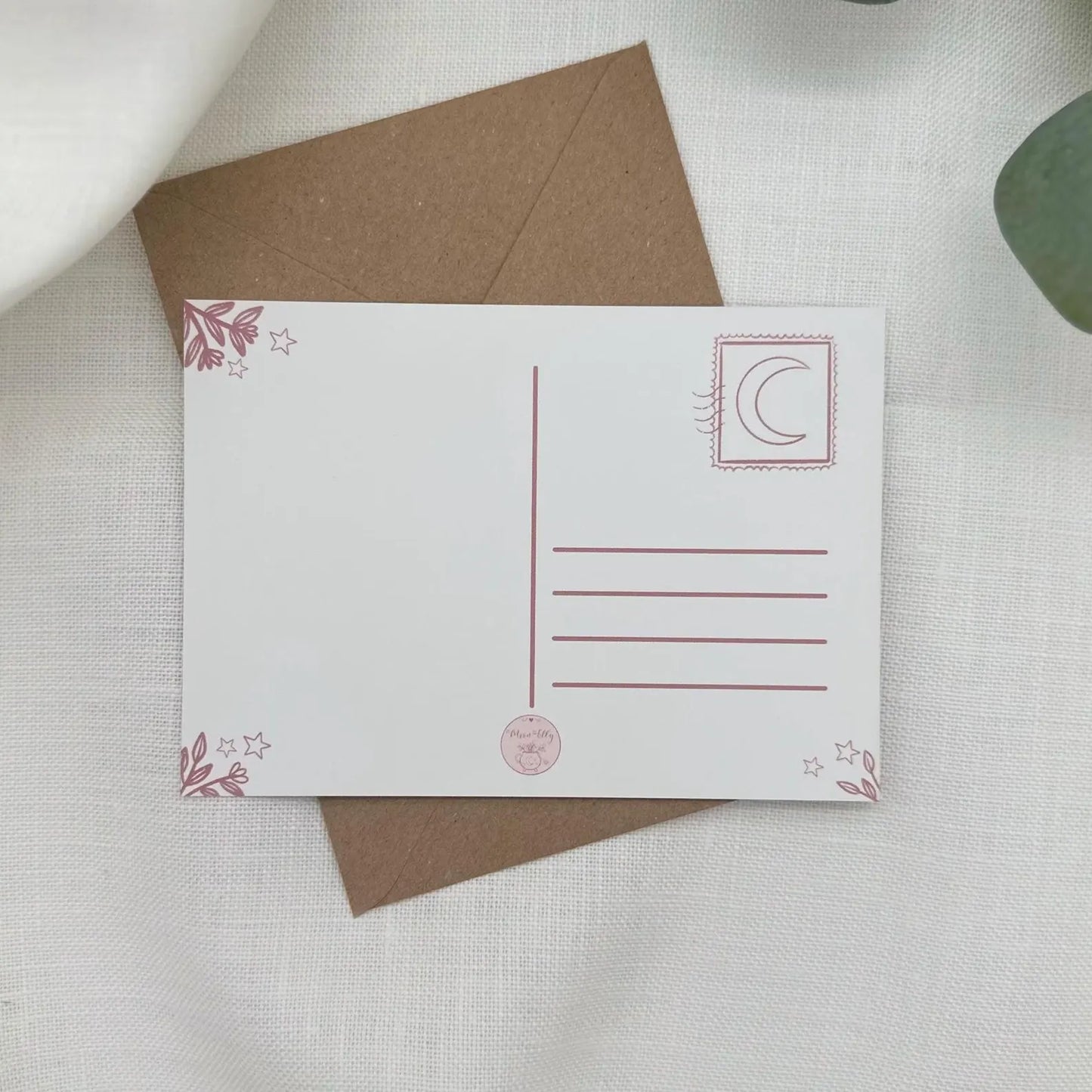 Elfen Postkarte – Zarte Fantasy Illustration mit Blumen | Achtsamkeit Karte für Ruhe & Naturverbundenheit